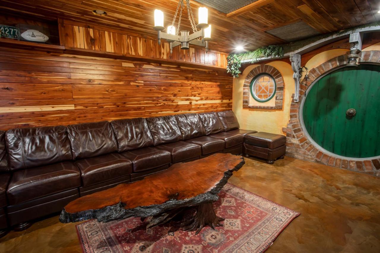The Hobbit House, Fantasy Comes Home! Apartment *