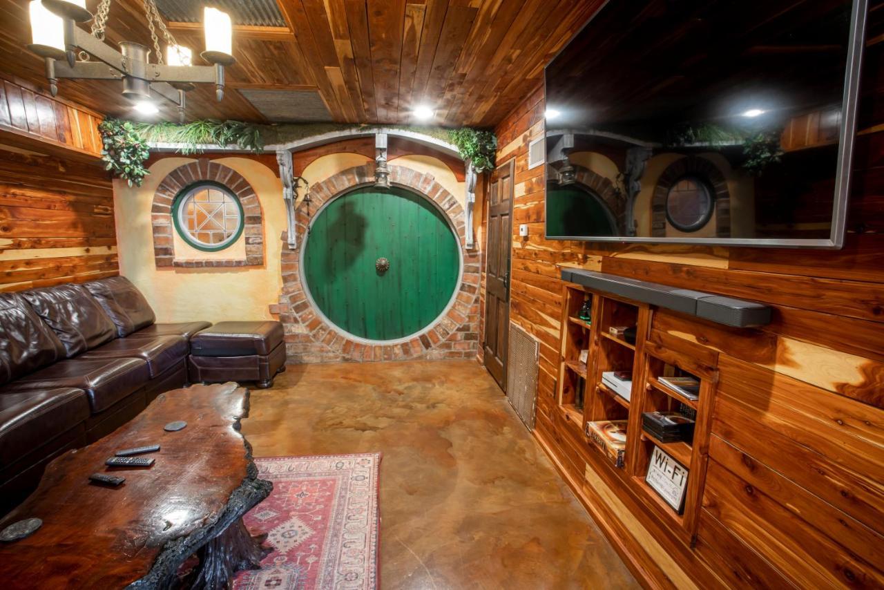The Hobbit House, Fantasy Comes Home! Apartment